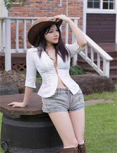 荡乳乱公小说很黄