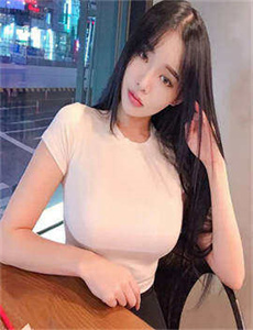 汗だく爆乳中出しプレスめぐり